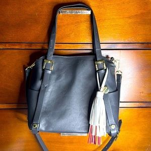 Steve Madden Black Crossover Bag‎